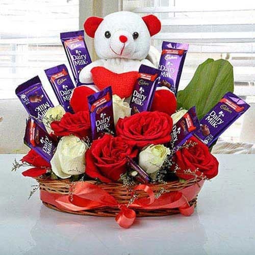 Customized Gift Hampers product image